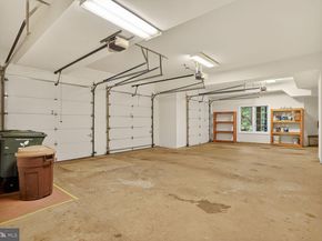 3950 27TH Road N, Arlington VA 22207