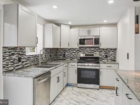 340 Greenwood Road, Sharon Hill PA 19079