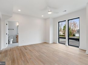 505 Adelman Circle SW, Vienna VA 22180