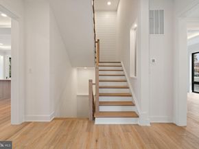 505 Adelman Circle SW, Vienna VA 22180