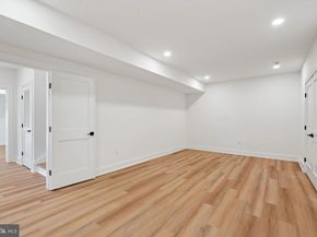 505 Adelman Circle SW, Vienna VA 22180