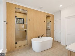 505 Adelman Circle SW, Vienna VA 22180