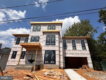 505 Adelman Circle SW