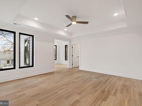 505 Adelman Circle SW, Vienna VA 22180