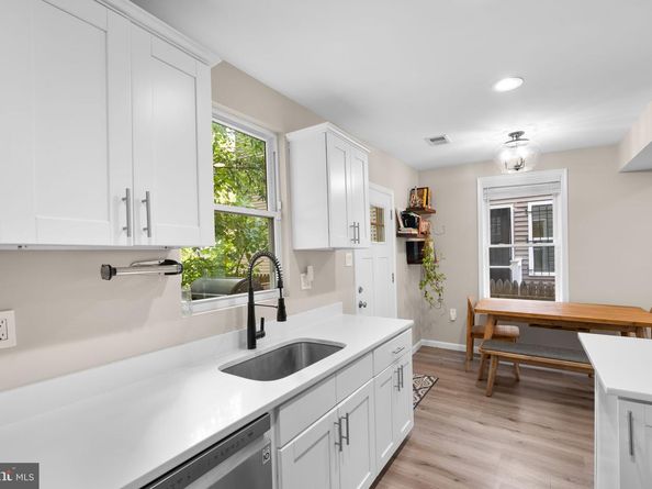 1015 48TH Street NE, Washington DC 20019