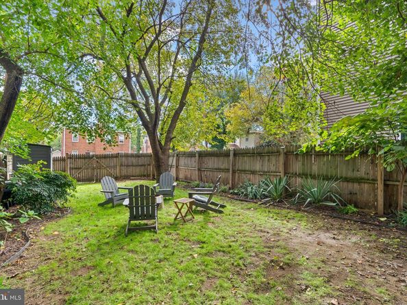 1015 48TH Street NE, Washington DC 20019