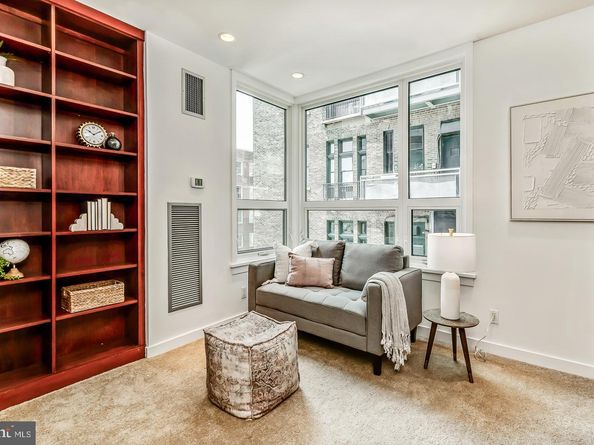 1820 Rittenhouse Square 1601, Philadelphia PA 19103