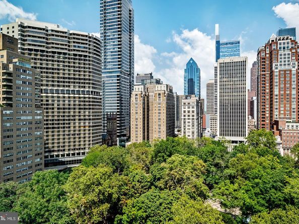 1820 Rittenhouse Square 1601, Philadelphia PA 19103