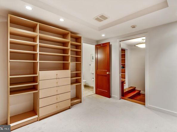 1820 Rittenhouse Square 1601, Philadelphia PA 19103