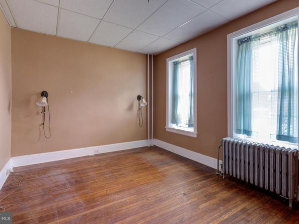 27 Garfield Avenue, Norwood PA 19074