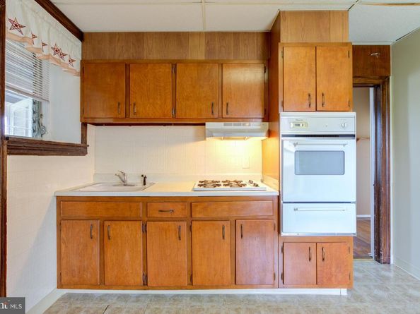 27 Garfield Avenue, Norwood PA 19074
