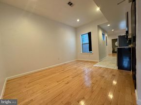 657 N 12TH Street, Philadelphia PA 19123