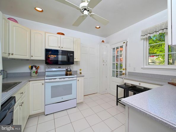 601 N Overlook Drive, Alexandria VA 22305