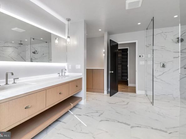 3417 Cummings Lane, Chevy Chase MD 20815