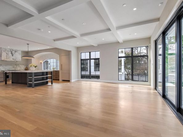 3417 Cummings Lane, Chevy Chase MD 20815