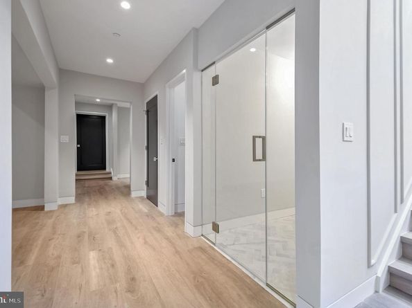 3417 Cummings Lane, Chevy Chase MD 20815