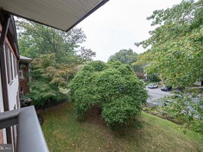 262 Drummers Lane 262, Wayne PA 19087