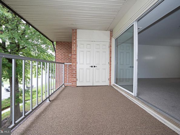 262 Drummers Lane 262, Wayne PA 19087