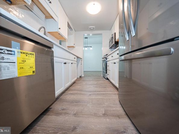 262 Drummers Lane 262, Wayne PA 19087