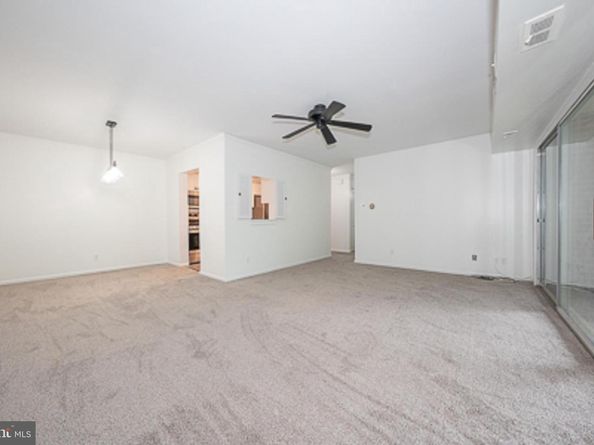 262 Drummers Lane 262, Wayne PA 19087