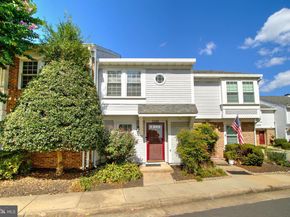 3345 Lakeside View Drive 77, Falls Church VA 22041