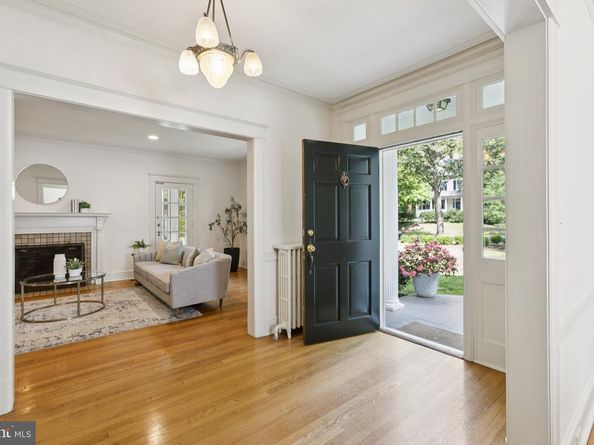 44 Grafton Street, Chevy Chase MD 20815