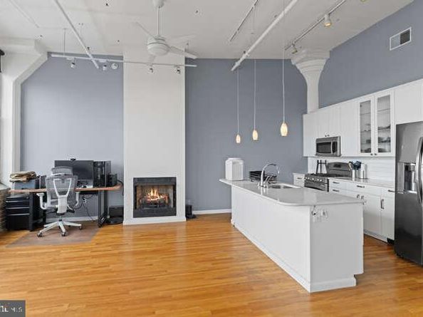 314 N 12TH Street 1004, Philadelphia PA 19107