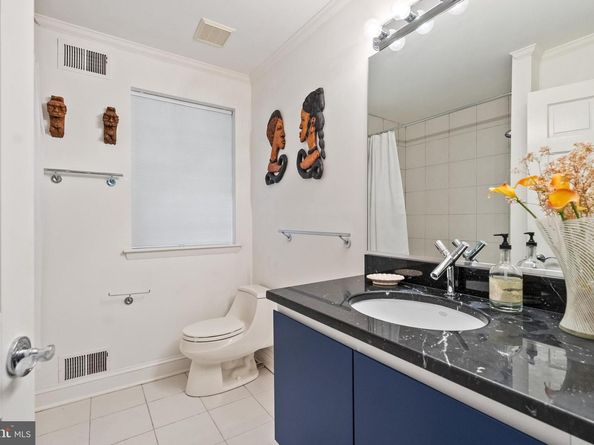 6106 Beachway Drive, Falls Church VA 22041