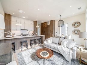 442.5 R Street NW B, Washington DC 20001