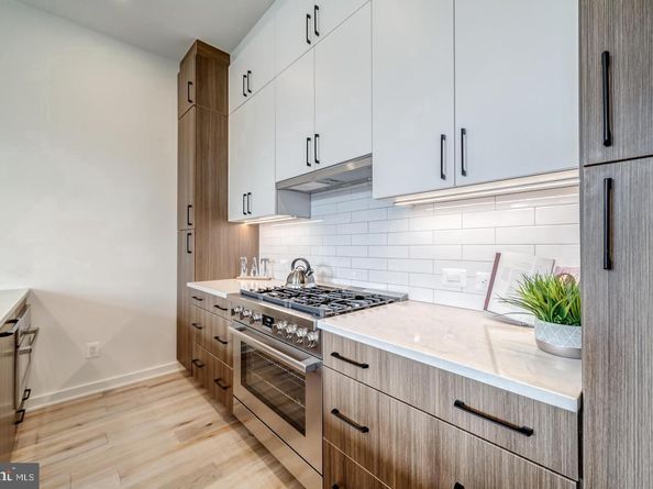 442.5 R Street NW B, Washington DC 20001