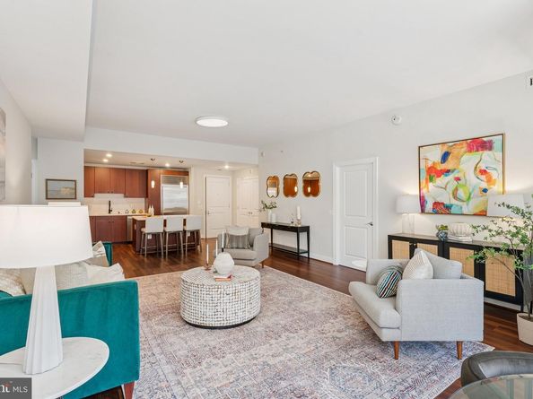 2425 L Street NW 205, Washington DC 20037
