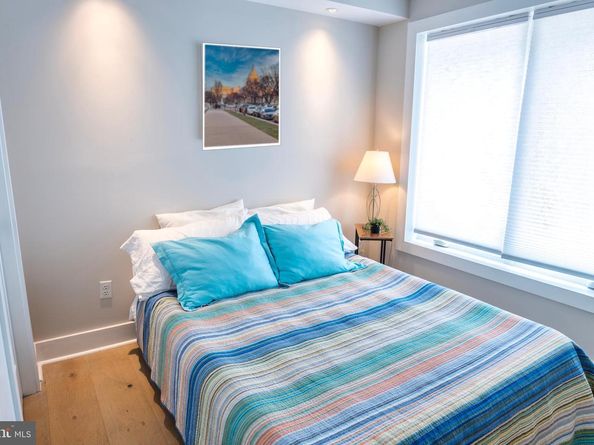 919 12TH Street NE 202, Washington DC 20002