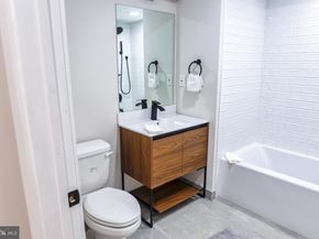 919 12TH Street NE 202, Washington DC 20002