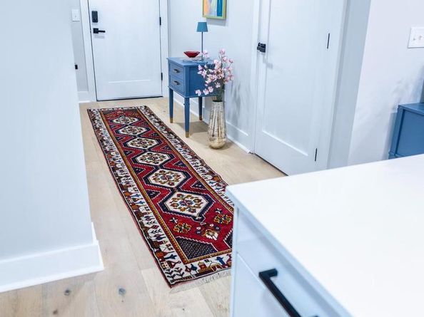 919 12TH Street NE 202, Washington DC 20002