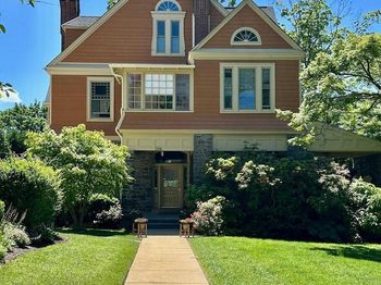 206 Price Avenue