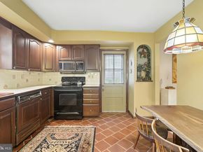 8420 Chippewa Road, Philadelphia PA 19128