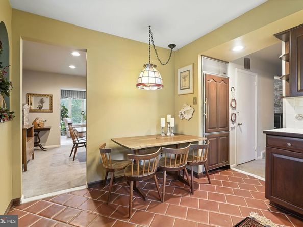 8420 Chippewa Road, Philadelphia PA 19128