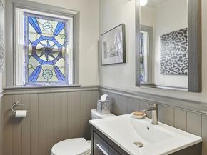8420 Chippewa Road, Philadelphia PA 19128