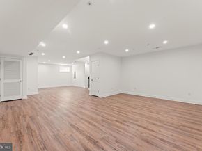 257 E Sharpnack Street, Philadelphia PA 19119
