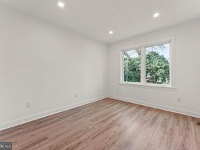 257 E Sharpnack Street, Philadelphia PA 19119