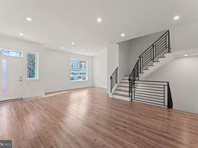 257 E Sharpnack Street, Philadelphia PA 19119