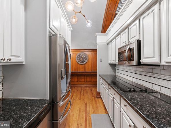 251-59 S 22nd Street A, Philadelphia PA 19103