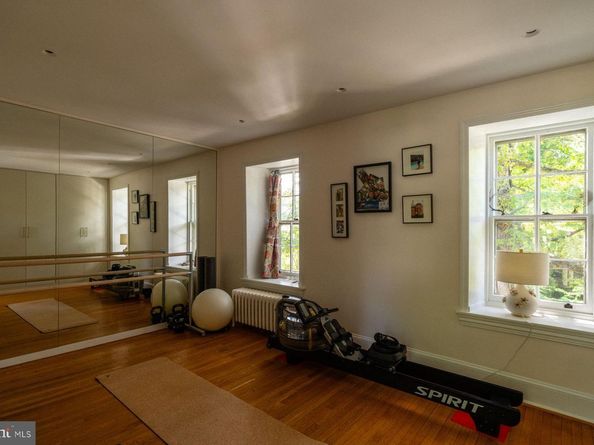 400 E. Evergreen Avenue, Philadelphia PA 19118
