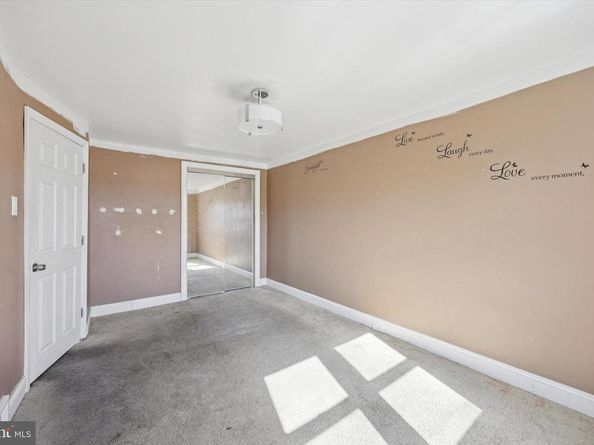 5387 Charles Street, Philadelphia PA 19124