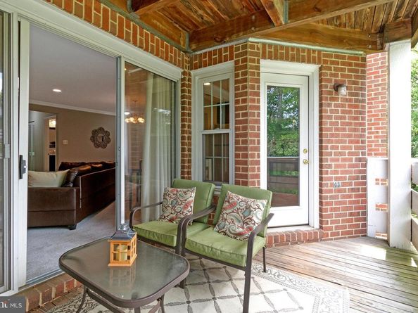7596 Lakeside Village Drive, Falls Church VA 22042