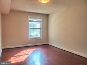 2707 Arlington Boulevard 106, Arlington VA 22201