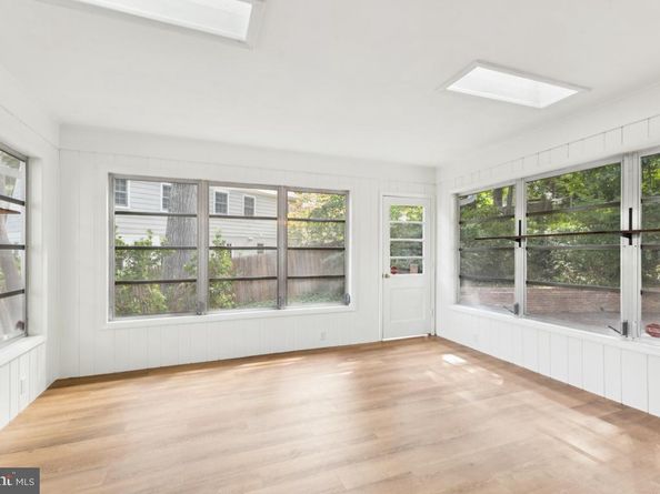 3209 Military Road, Arlington VA 22207