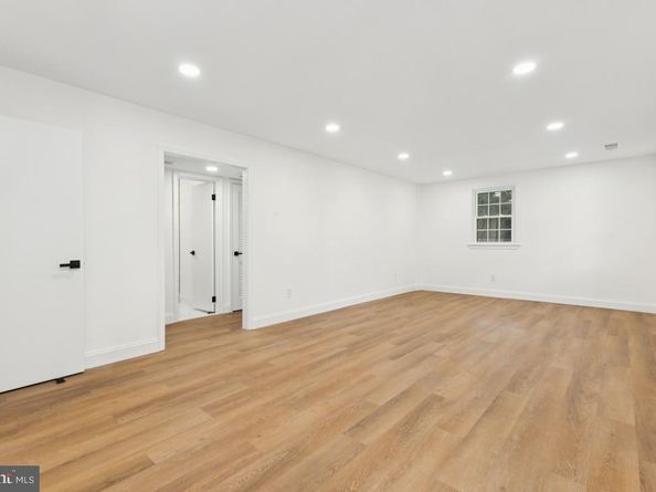 3209 Military Road, Arlington VA 22207