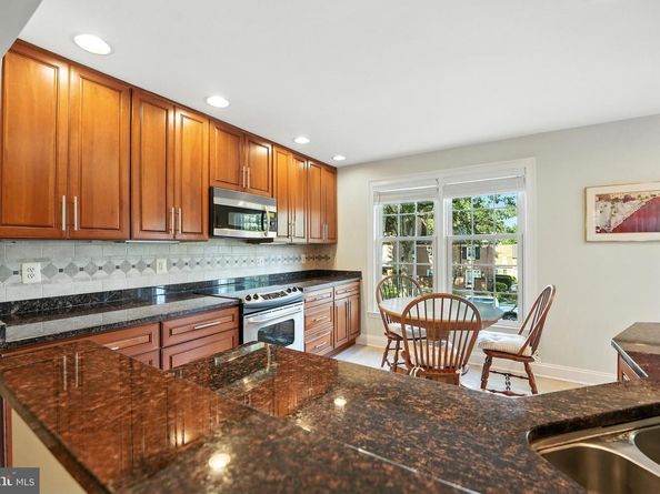 2319 S Queen Street, Arlington VA 22202