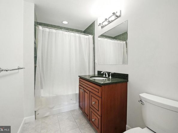 2319 S Queen Street, Arlington VA 22202